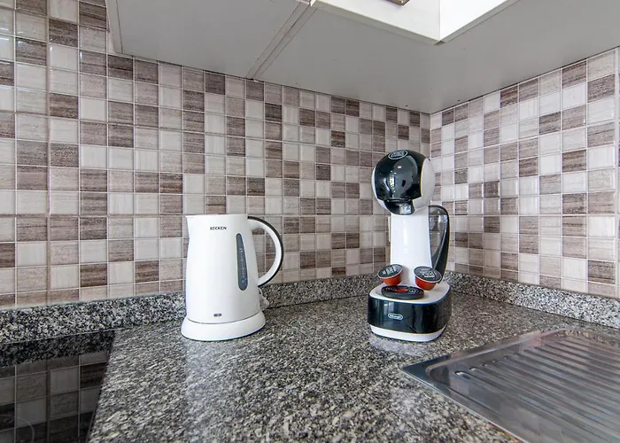 Apartment 2 Bedroom Playa De Americas *