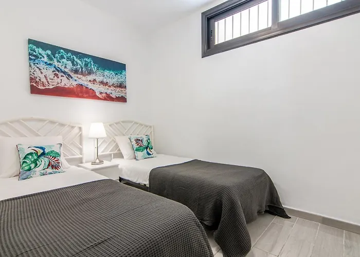 Apartment 2 Bedroom Playa De Americas Playa de las Américas