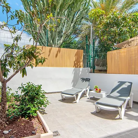 2 Bedroom Playa De Americas * Playa de las Américas